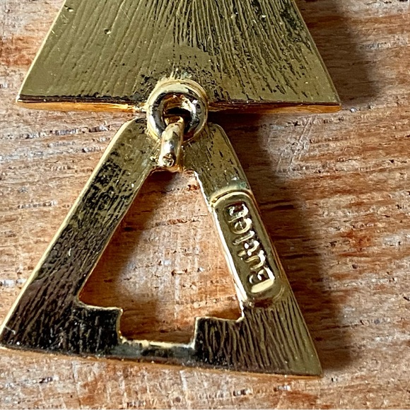 Butler Triangle link bracelet with opalescent insert - Picture 12 of 12